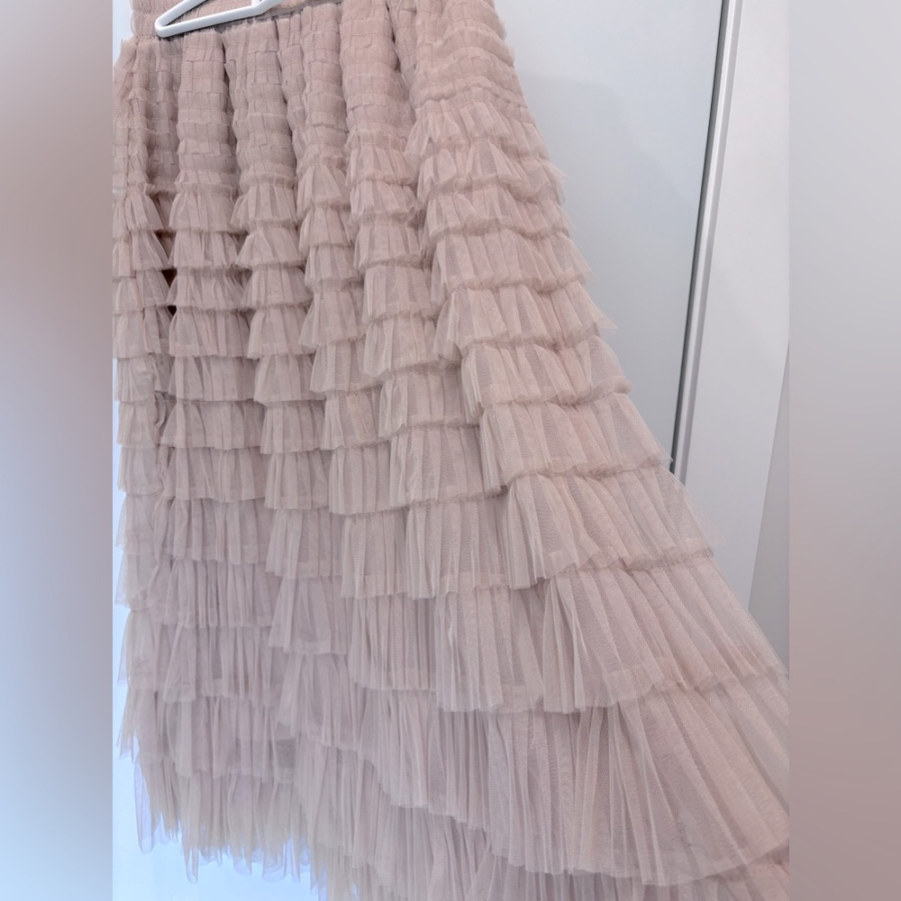 NWT APRCOT Stunning layered Tulle Midi Skirt sz Small Stone colour ruffles lined - Picture 7 of 16